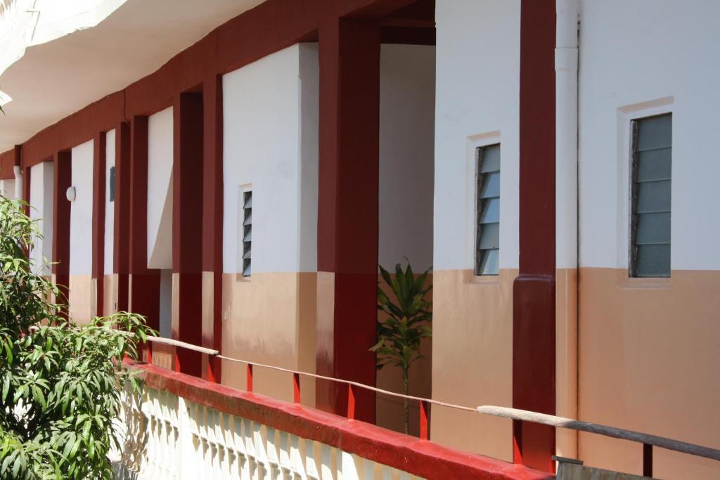 Hotel Oceanic Dakar Exterior foto